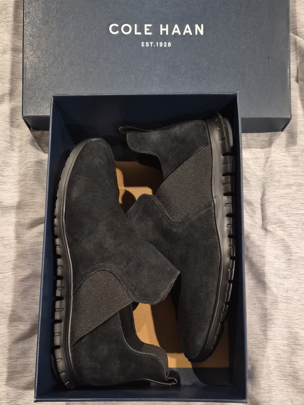 COLE HAAN ZEROGRAND Womens Suede Boots US7.5 New In Box